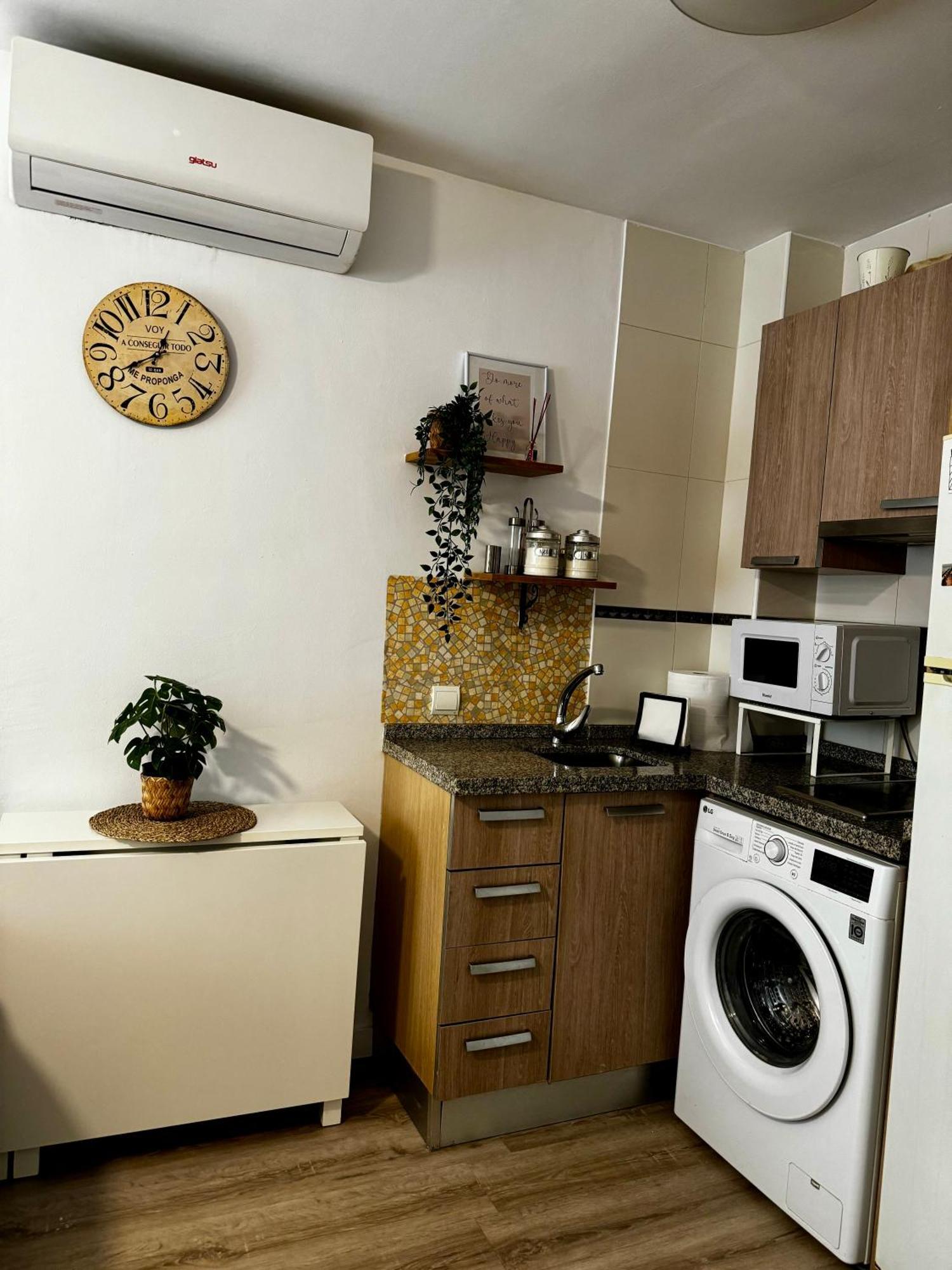 Apartamento En Pedregalejo Apartment มาลากา ภายนอก รูปภาพ